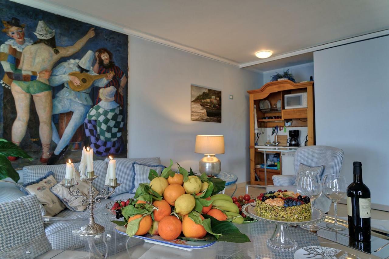 Luxury Apartment And Charm Sea View Isola Bella ตาออร์มินา ภายนอก รูปภาพ